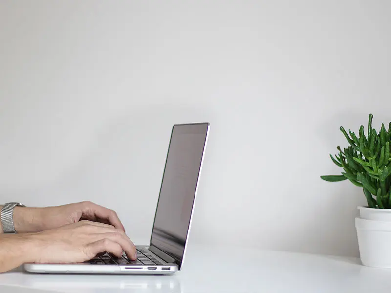 Explorando a Ética das Mensagens de Texto Anônimas